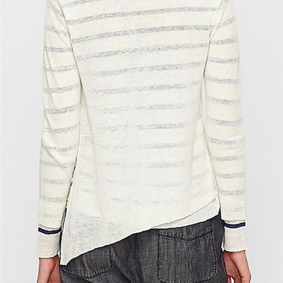 Eileen Fisher Ballet Neck Double Layer Top in Linen Crepe Knit in Soft White M - Picture 3 of 9
